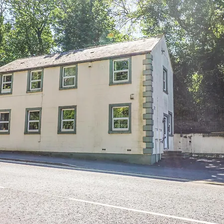 Apartment Flat 2, Omega Court *